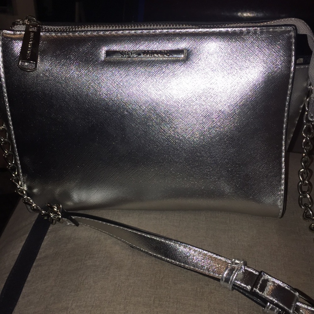 🔴3/$20🔴 Steve Madden Silver Bag